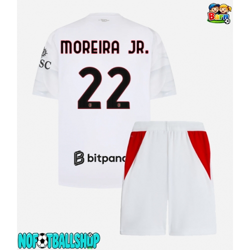 AC Milan Diego Moreira #22 Bortedraktsett Barn 2026-27 Kortermet (+ Korte bukser) AC Milan Diego Moreira #22 Bortedraktsett Barn 2026-27 Kortermet (+ Korte bukser)