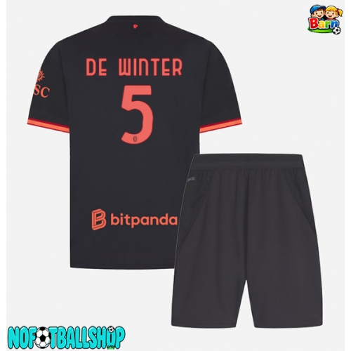 AC Milan Koni De Winter #5 Tredjedraktsett Barn 2026-27 Kortermet (+ Korte bukser) AC Milan Koni De Winter #5 Tredjedraktsett Barn 2026-27 Kortermet (+ Korte bukser)