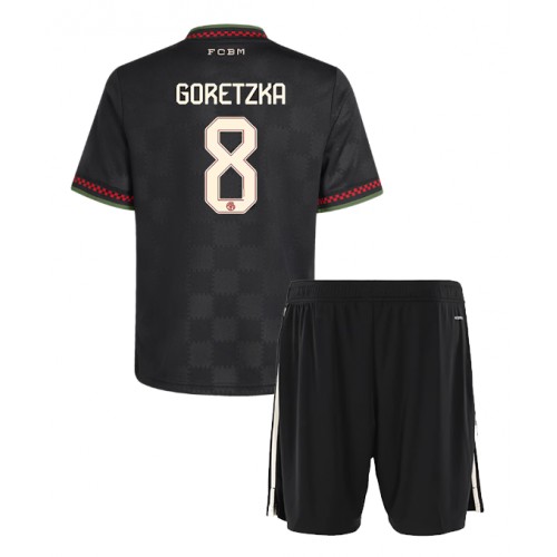 Bayern Munich Leon Goretzka #8 Tredjedraktsett Barn 2025-26 Kortermet (+ Korte bukser) Bayern Munich Leon Goretzka #8 Tredjedraktsett Barn 2025-26 Kortermet (+ Korte bukser)