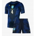 Brasil Marquinhos #4 Bortedraktsett Barn VM 2026 Kortermet (+ Korte bukser) Brasil Marquinhos #4 Bortedraktsett Barn VM 2026 Kortermet (+ Korte bukser)