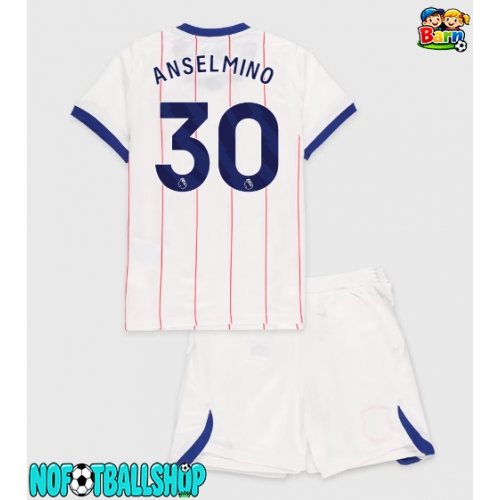 Chelsea Aaron Anselmino #30 Tredjedraktsett Barn 2026-27 Kortermet (+ Korte bukser) Chelsea Aaron Anselmino #30 Tredjedraktsett Barn 2026-27 Kortermet (+ Korte bukser)