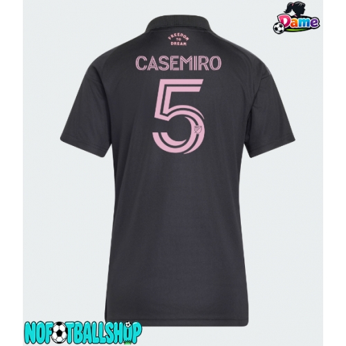 Inter Miami Casemiro #5 Borte Drakt Dame 2026-27 Kortermet Inter Miami Casemiro #5 Borte Drakt Dame 2026-27 Kortermet