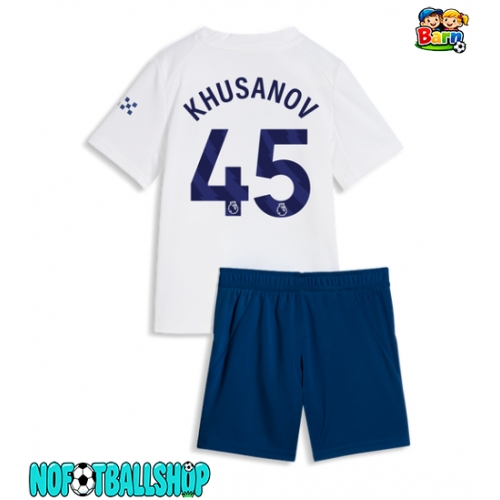 Manchester City Abdukodir Khusanov #45 Tredjedraktsett Barn 2026-27 Kortermet (+ Korte bukser) Manchester City Abdukodir Khusanov #45 Tredjedraktsett Barn 2026-27 Kortermet (+ Korte bukser)