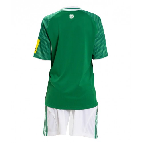 Newcastle United Bortedraktsett Barn 2025-26 Kortermet (+ Korte bukser) Newcastle United Bortedraktsett Barn 2025-26 Kortermet (+ Korte bukser)