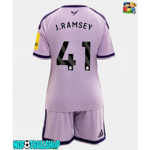 Newcastle United Jacob Ramsey #41 Tredjedraktsett Barn 2026-27 Kortermet (+ Korte bukser) Newcastle United Jacob Ramsey #41 Tredjedraktsett Barn 2026-27 Kortermet (+ Korte bukser)