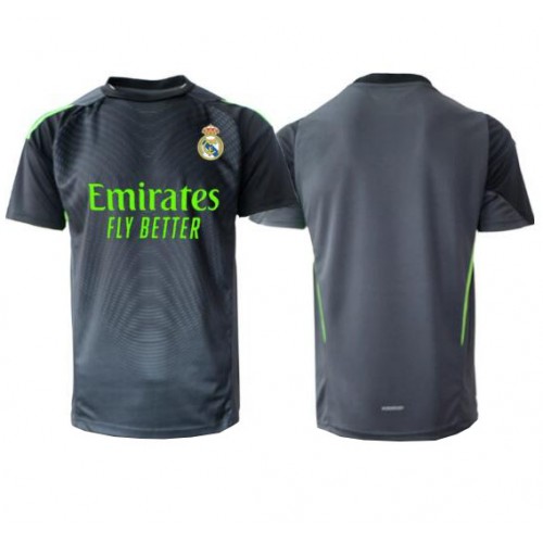 Real Madrid Keeper Tredjedrakt 2025-26 Kortermet Real Madrid Keeper Tredjedrakt 2025-26 Kortermet