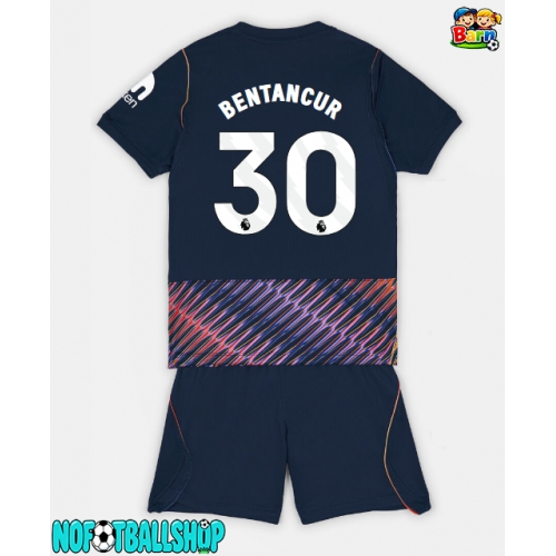 Tottenham Hotspur Rodrigo Bentancur #30 Bortedraktsett Barn 2026-27 Kortermet (+ Korte bukser) Tottenham Hotspur Rodrigo Bentancur #30 Bortedraktsett Barn 2026-27 Kortermet (+ Korte bukser)